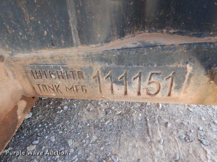 image for item DJ1765 2011 Wichita 500BBL flowback gas buster frac tank trailer