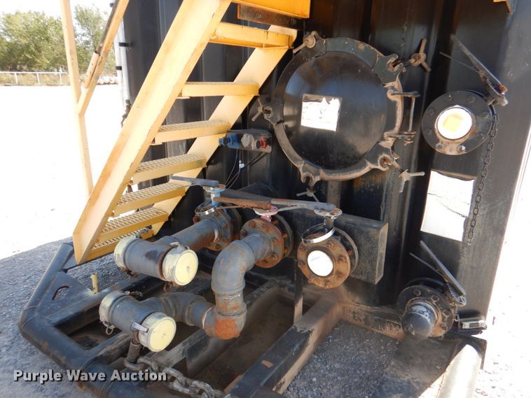 image for item DJ1768 2011 Wichita 500BBL flowback gas buster frac tank trailer