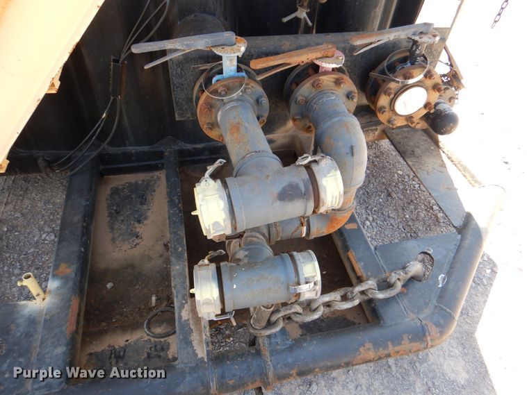 image for item DJ1768 2011 Wichita 500BBL flowback gas buster frac tank trailer