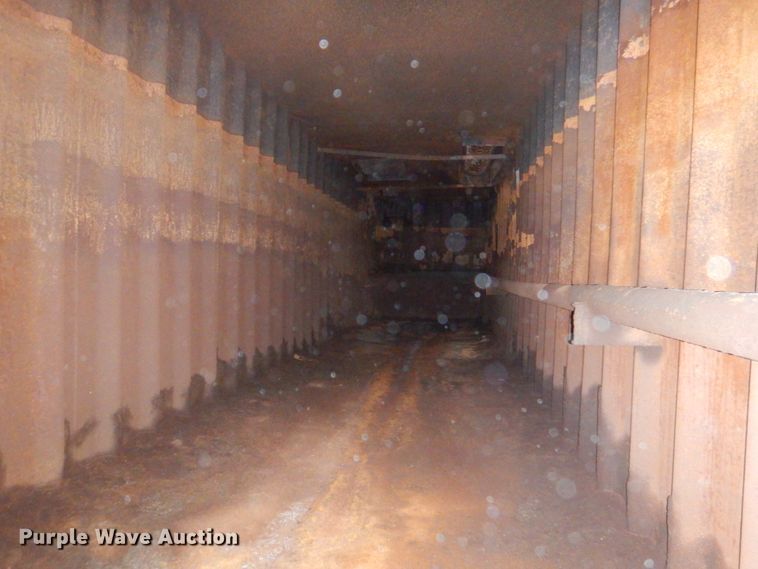 image for item DJ1768 2011 Wichita 500BBL flowback gas buster frac tank trailer