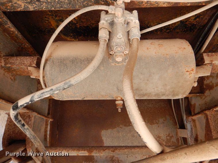 image for item DJ1768 2011 Wichita 500BBL flowback gas buster frac tank trailer