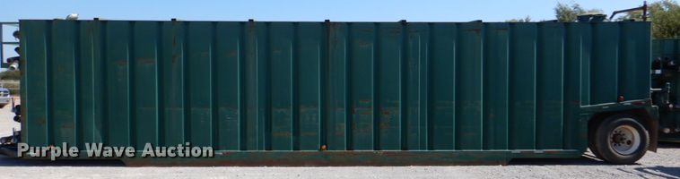 image for item DJ1771 2007 Troxell 500BBL frac tank trailer
