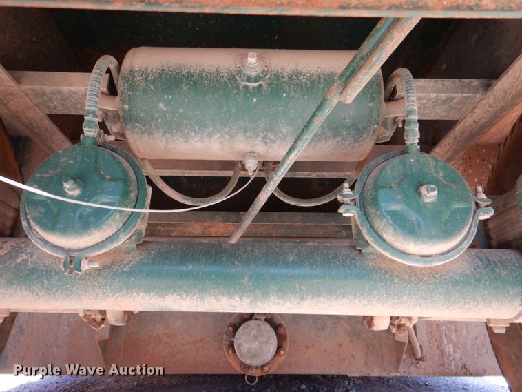 image for item DJ1771 2007 Troxell 500BBL frac tank trailer