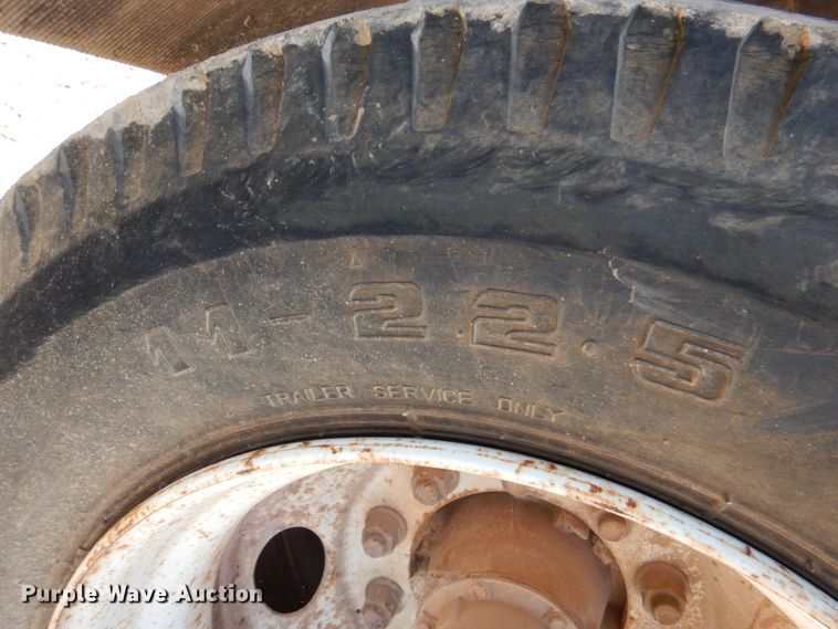 image for item DJ1771 2007 Troxell 500BBL frac tank trailer