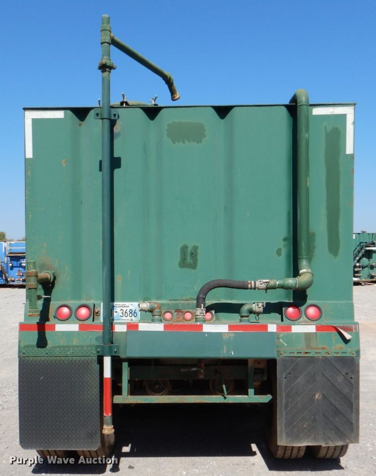 image for item DJ1772 2007 Troxell 500BBL frac tank trailer
