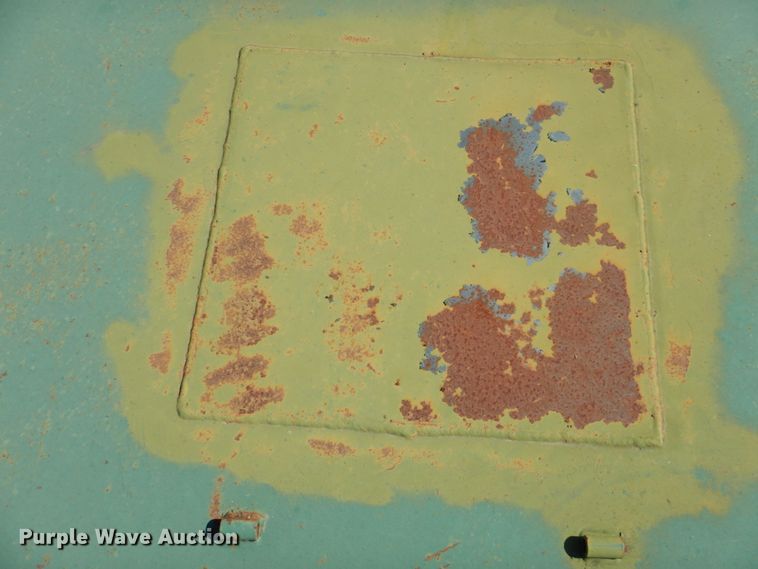 image for item DJ1772 2007 Troxell 500BBL frac tank trailer