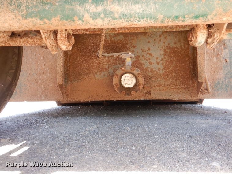 image for item DJ1772 2007 Troxell 500BBL frac tank trailer