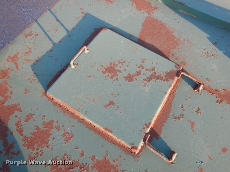 image for item DJ1773 2007 Troxell 500BBL frac tank trailer