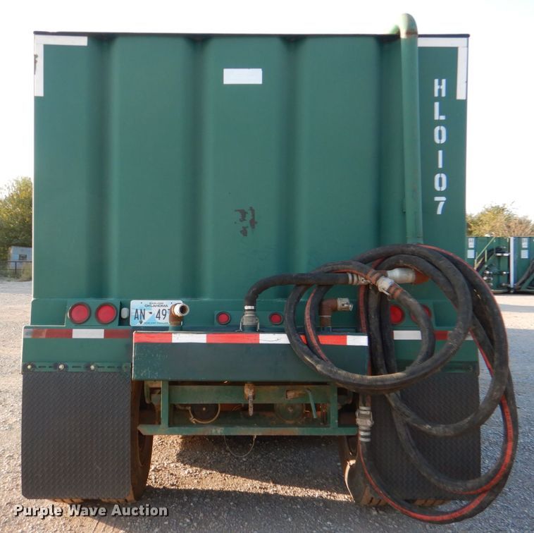 image for item DJ1773 2007 Troxell 500BBL frac tank trailer