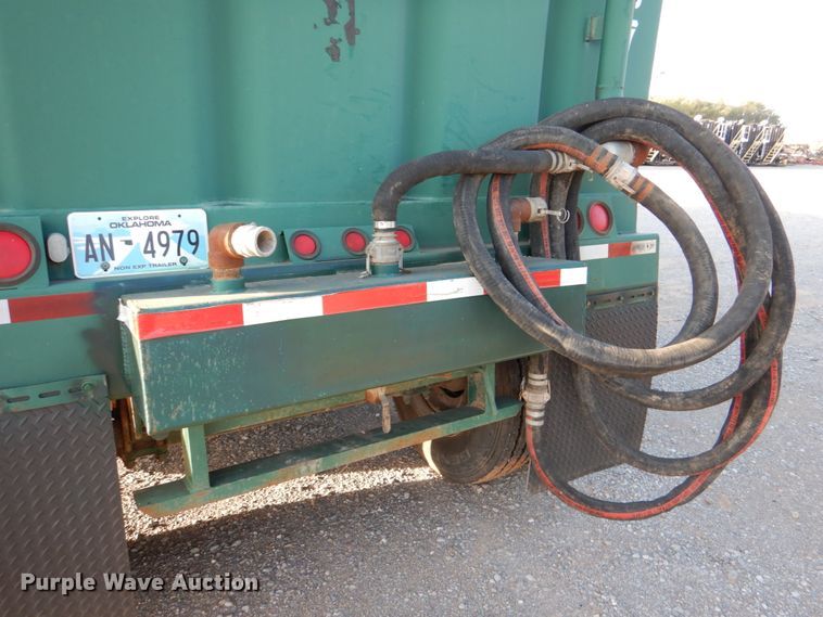 image for item DJ1773 2007 Troxell 500BBL frac tank trailer