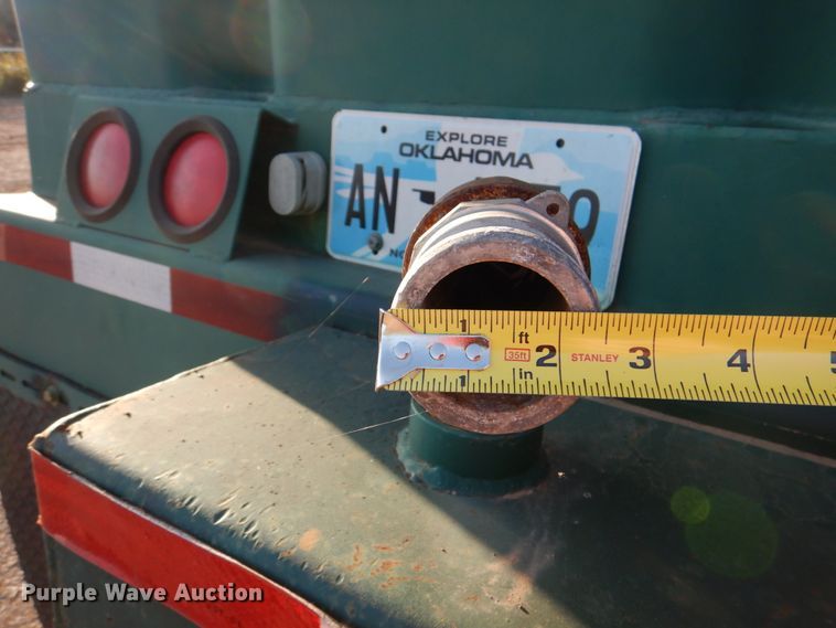 image for item DJ1773 2007 Troxell 500BBL frac tank trailer