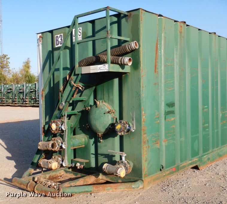 image for item DJ1774 2007 Troxell 500BBL frac tank trailer