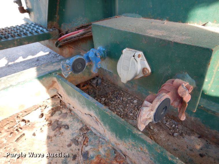 image for item DJ1774 2007 Troxell 500BBL frac tank trailer