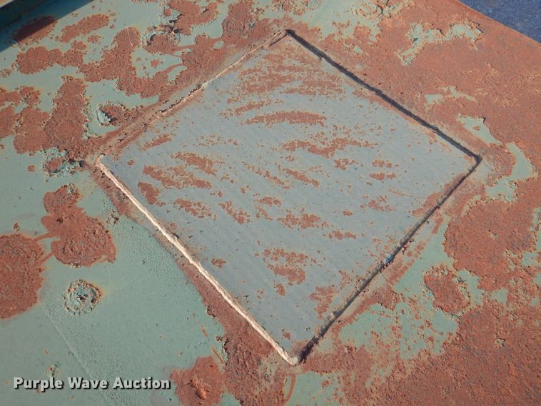 image for item DJ1774 2007 Troxell 500BBL frac tank trailer