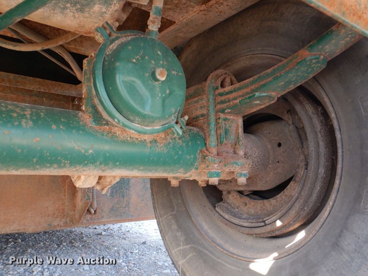 image for item DJ1774 2007 Troxell 500BBL frac tank trailer