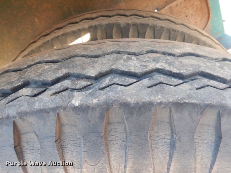 image for item DJ1774 2007 Troxell 500BBL frac tank trailer