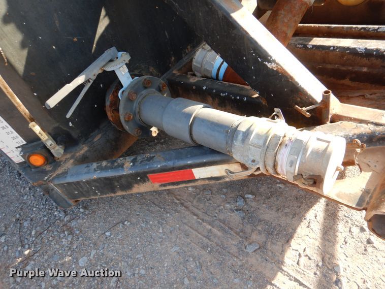 image for item DJ1775 2007 May 500BBL frac tank trailer