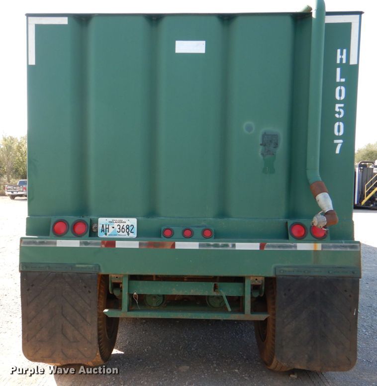 image for item DJ1779 2007 Troxell 500BBL frac tank trailer
