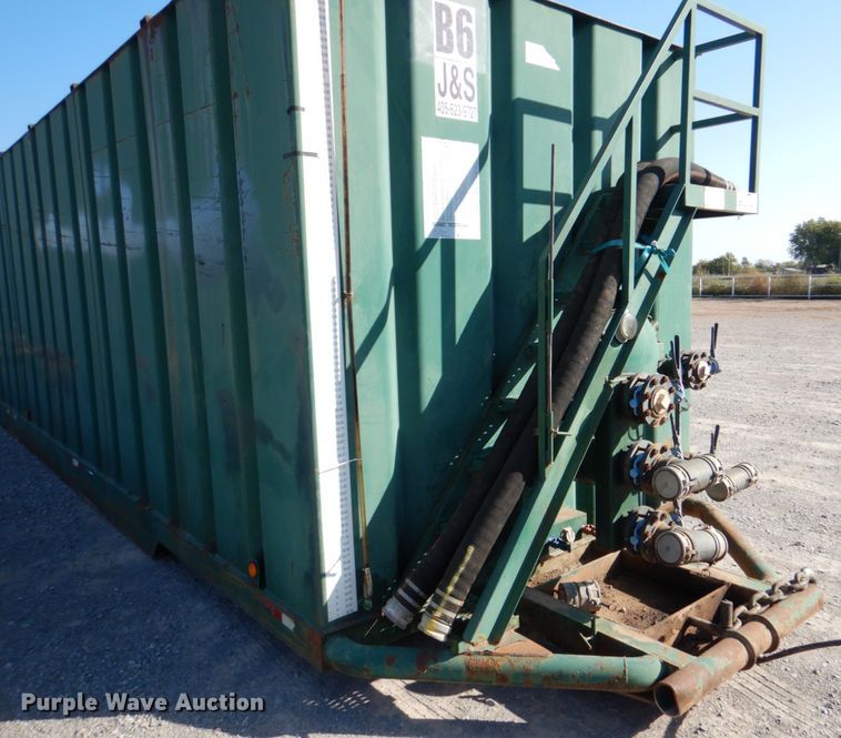 image for item DJ1779 2007 Troxell 500BBL frac tank trailer