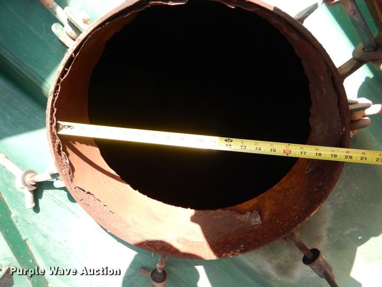 image for item DJ1779 2007 Troxell 500BBL frac tank trailer