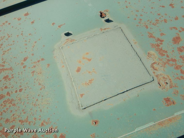 image for item DJ1779 2007 Troxell 500BBL frac tank trailer