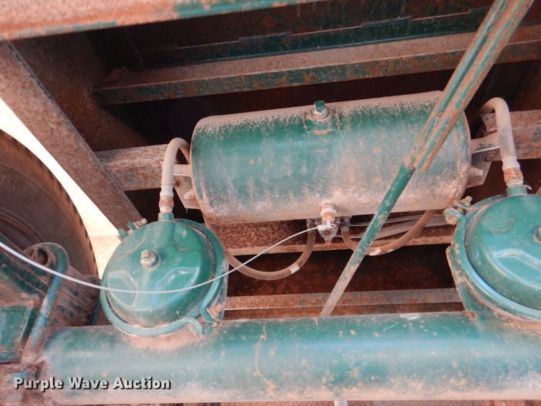 image for item DJ1779 2007 Troxell 500BBL frac tank trailer