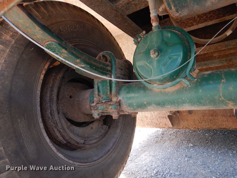 image for item DJ1779 2007 Troxell 500BBL frac tank trailer