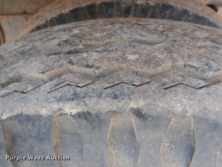 image for item DJ1779 2007 Troxell 500BBL frac tank trailer