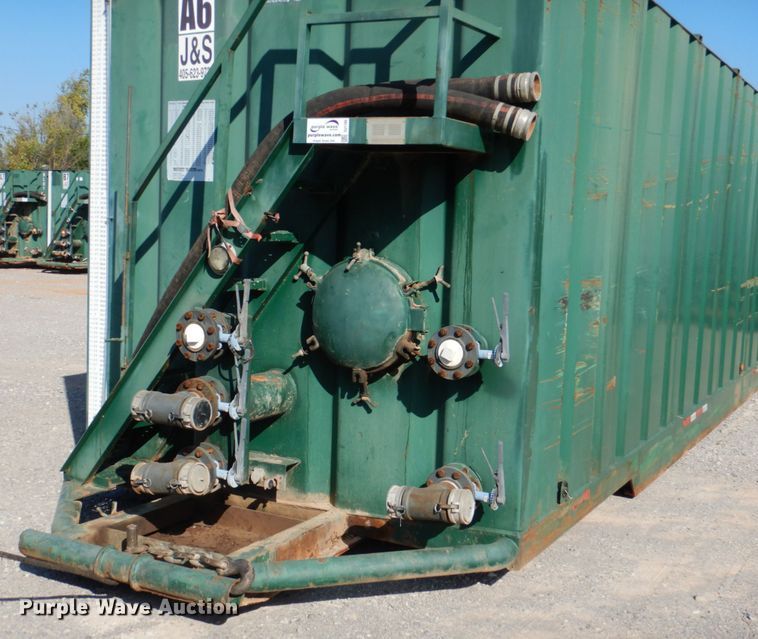 image for item DJ1780 2007 Troxell 500BBL frac tank trailer