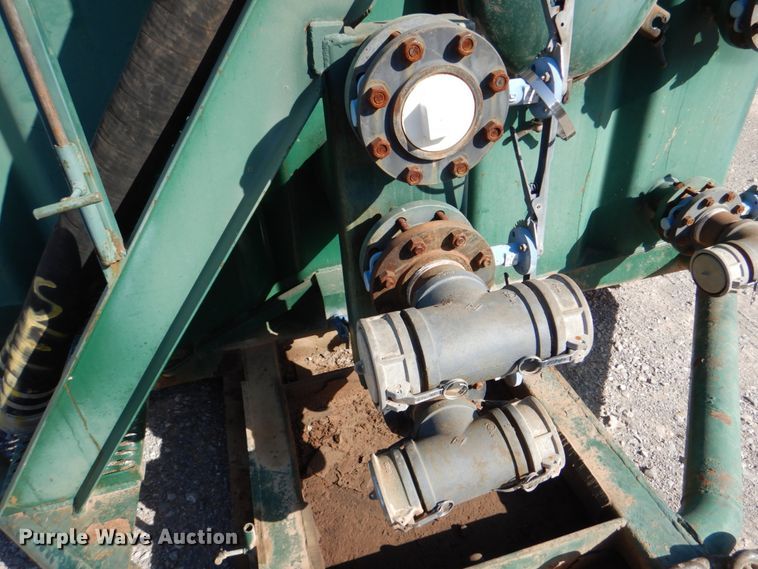 image for item DJ1780 2007 Troxell 500BBL frac tank trailer