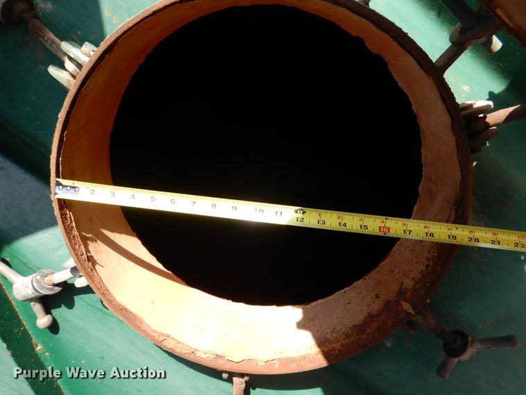 image for item DJ1780 2007 Troxell 500BBL frac tank trailer