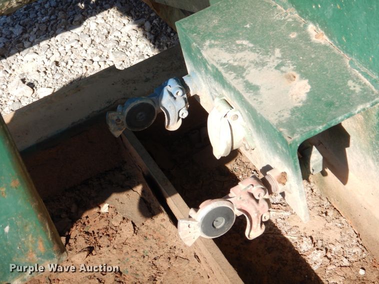 image for item DJ1780 2007 Troxell 500BBL frac tank trailer