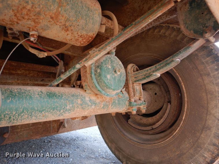 image for item DJ1780 2007 Troxell 500BBL frac tank trailer