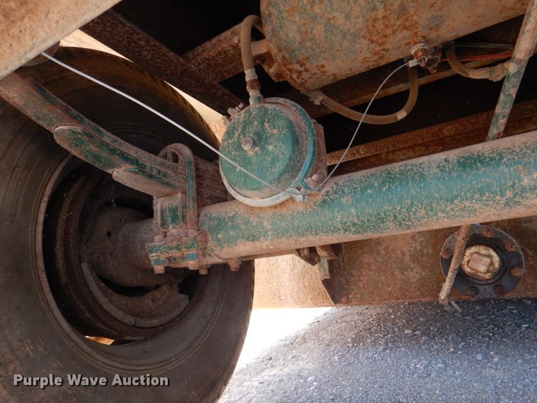 image for item DJ1780 2007 Troxell 500BBL frac tank trailer