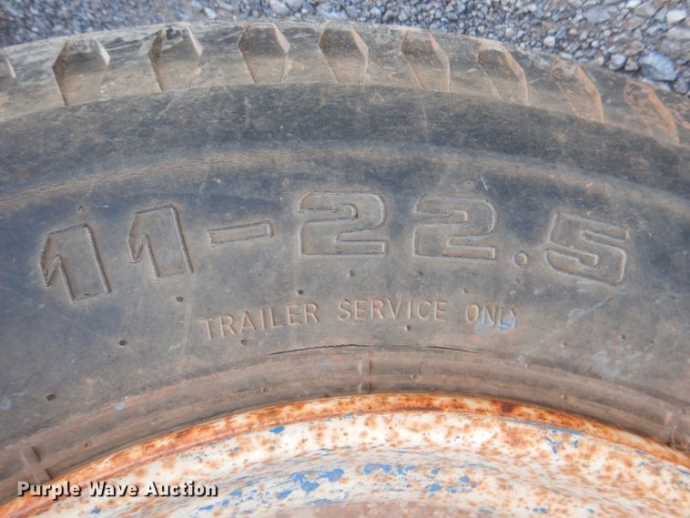 image for item DJ1780 2007 Troxell 500BBL frac tank trailer