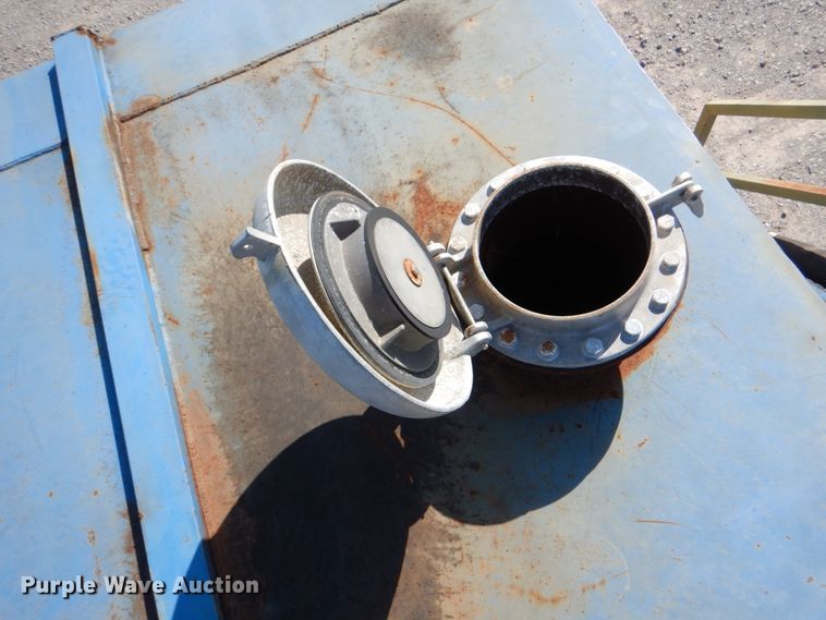 image for item DJ1782 2008 May 500BBL frac tank trailer