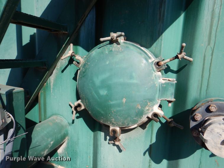 image for item DJ1783 2007 Troxell 500BBL frac tank trailer