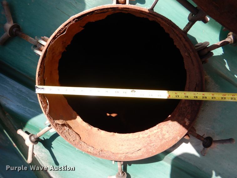 image for item DJ1783 2007 Troxell 500BBL frac tank trailer