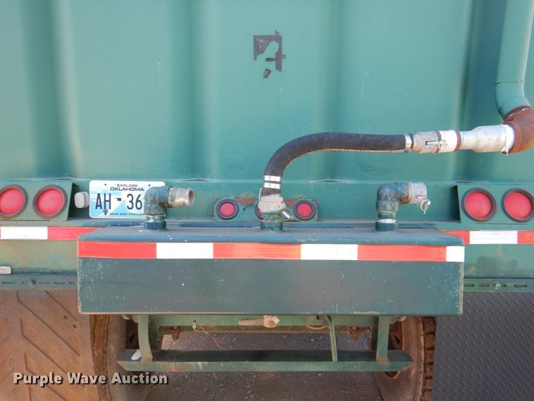 image for item DJ1783 2007 Troxell 500BBL frac tank trailer