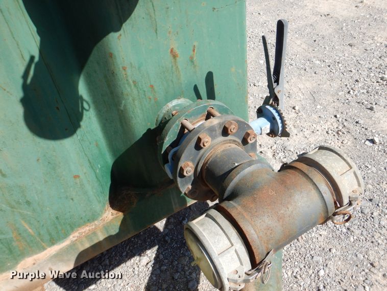 image for item DJ1784 2007 Troxell 500BBL frac tank trailer