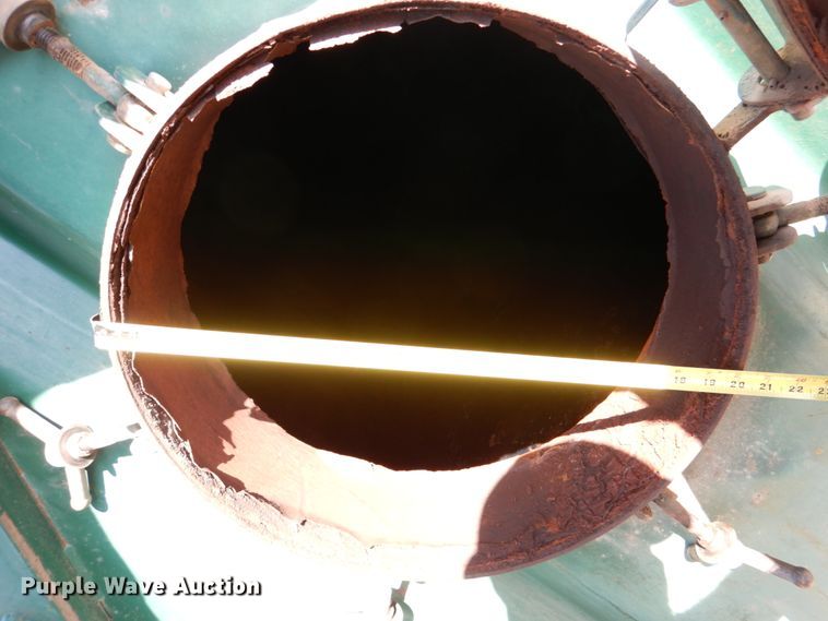 image for item DJ1784 2007 Troxell 500BBL frac tank trailer