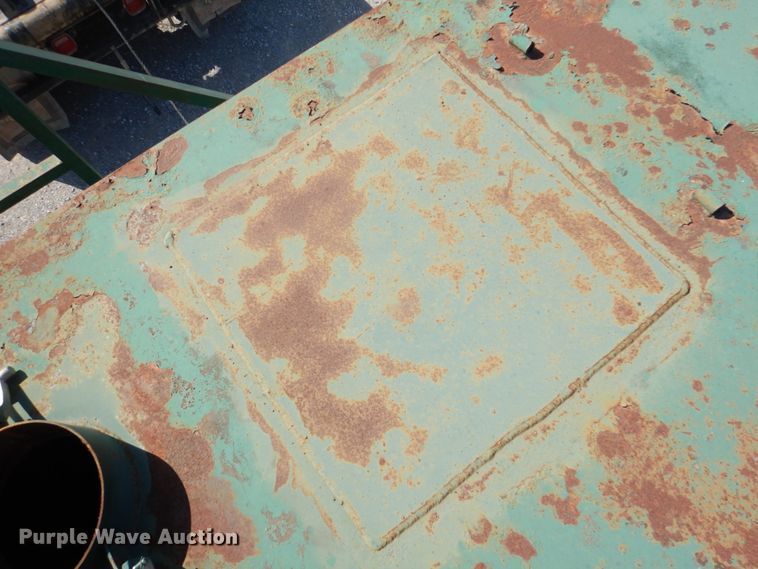 image for item DJ1784 2007 Troxell 500BBL frac tank trailer