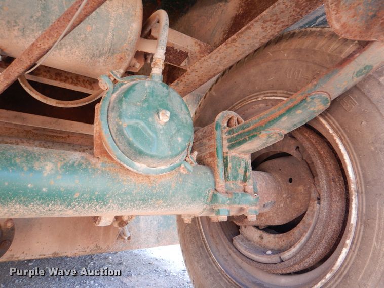 image for item DJ1784 2007 Troxell 500BBL frac tank trailer