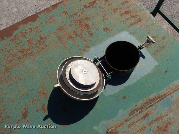 image for item DJ1785 2007 Trox frac tank trailer