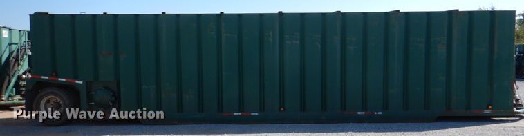 image for item DJ1786 2007 Troxell 500BBL frac tank trailer