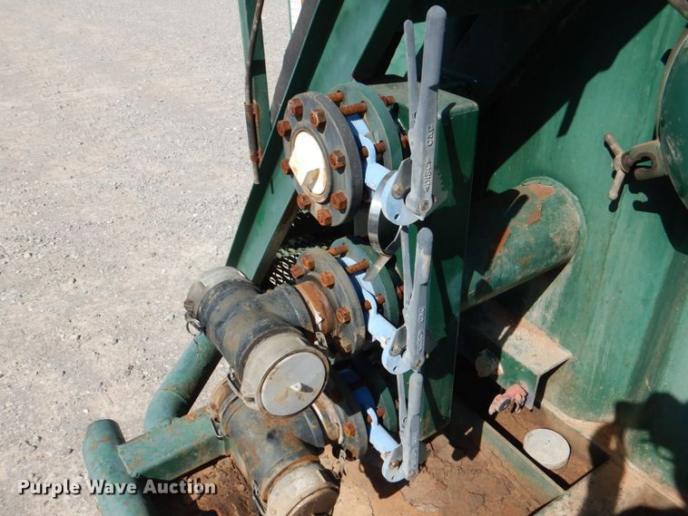 image for item DJ1786 2007 Troxell 500BBL frac tank trailer