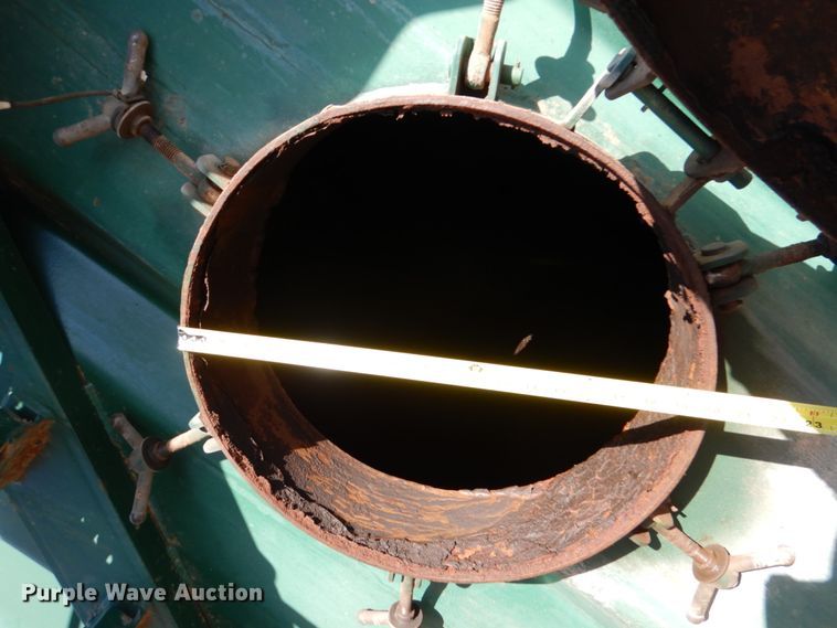 image for item DJ1786 2007 Troxell 500BBL frac tank trailer