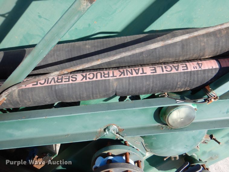 image for item DJ1786 2007 Troxell 500BBL frac tank trailer