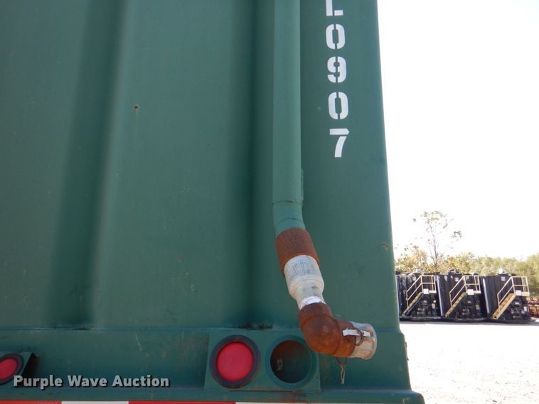 image for item DJ1786 2007 Troxell 500BBL frac tank trailer