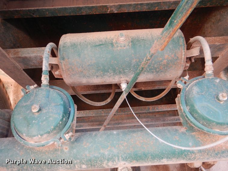 image for item DJ1786 2007 Troxell 500BBL frac tank trailer